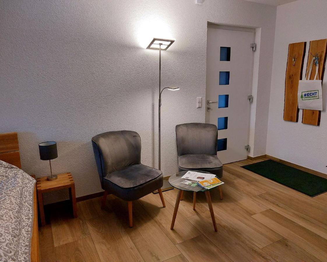 Ferienglueck Unterkirnach Appartement Buitenkant foto